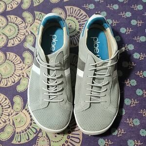 Plae Mulberry Womens Sneakers Suede Great Condition